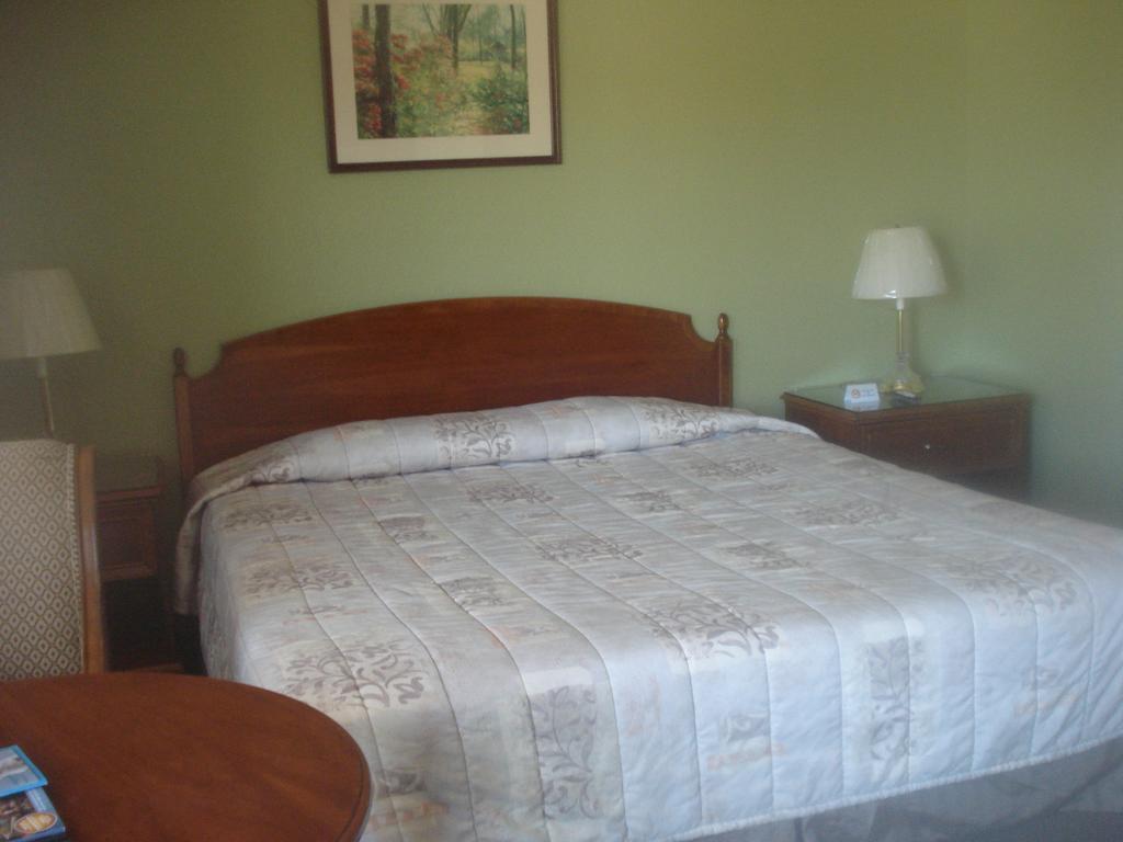 Laguna Motel